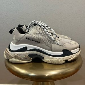 Balenciaga Triple S Sneaker 'Vanille' Size US 8/EU 41